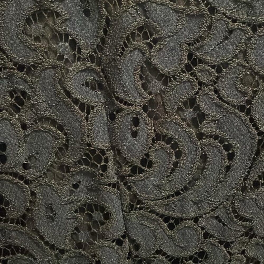 Ann Taylor LOFT Women's Lace Overlay Mini Dress 12 - Picture 6 of 7